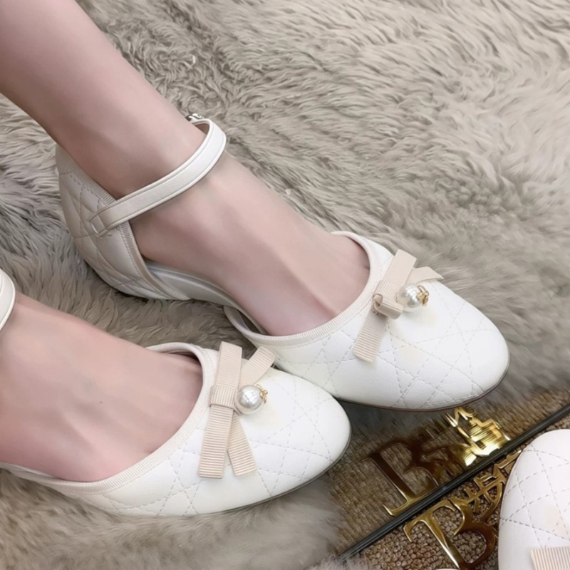 French Baotou Sandals Women 20 - Pointed Toe Flat ulasan dan harga