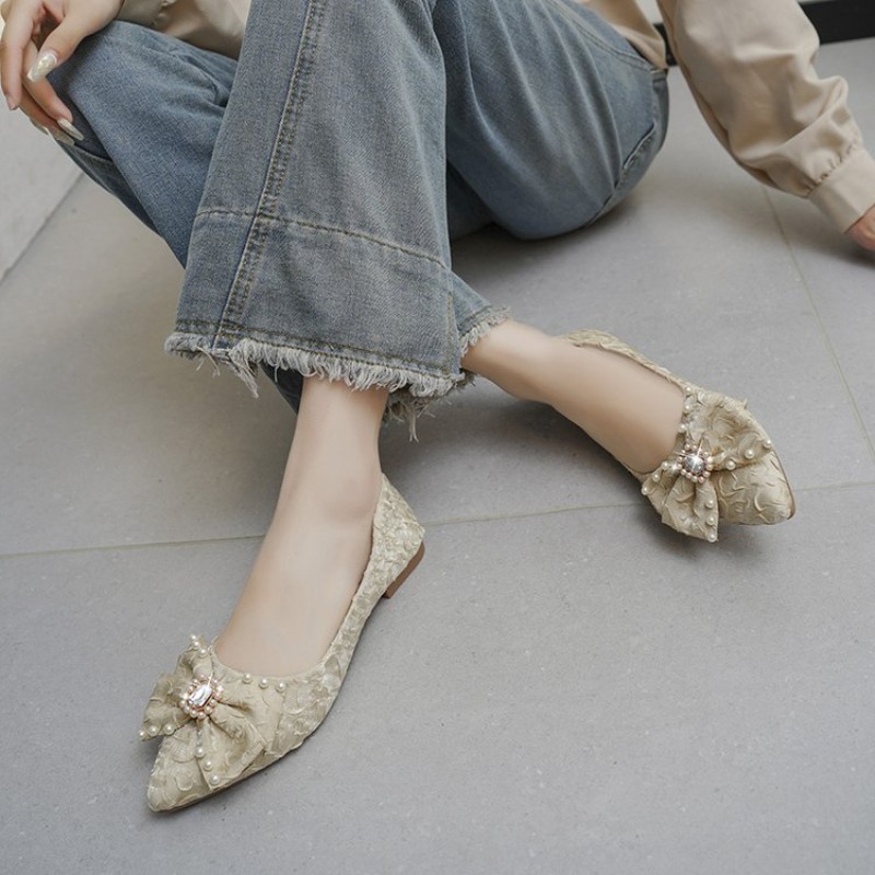 Flat Shining Shoes Womens 2026 - Pointed Toe Flat ulasan dan harga
